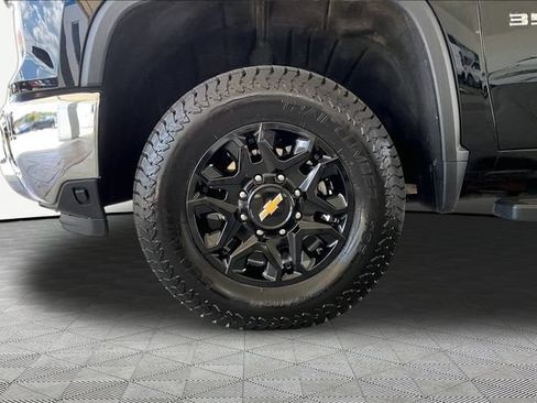 Used 2025 Chevrolet Silverado 3500 LT w/ Convenience Package AWD/4WD image 20