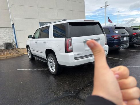 Used 2017 GMC Yukon Denali w/ Open Road Package AWD/4WD image 4