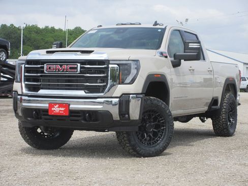 New 2026 GMC Sierra 2500 SLE w/ SLE Value Package; AWD/4WD image 9