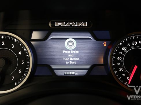 New 2026 RAM 1500 Express AWD/4WD image 20