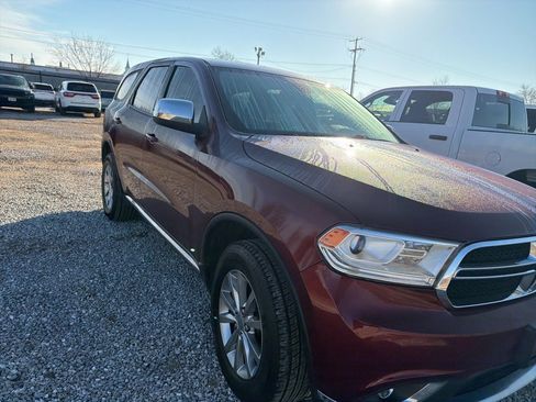 Used 2018 Dodge Durango SXT w/ 3rd Row Seating Group image 4
