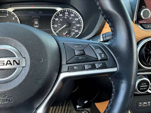 Used 2021 Nissan Sentra SV w/ SV Premium Package FWD image 11