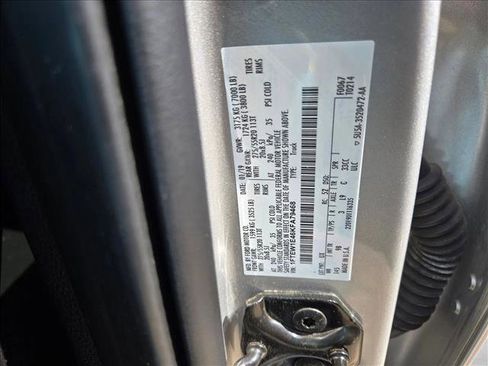 Used 2019 Ford F150 Platinum w/ Equipment Group 701A Luxury AWD/4WD image 17