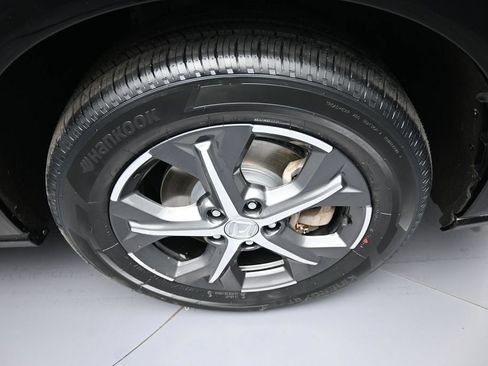 Certified 2024 Honda HR-V EX-L image 13