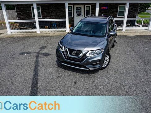 Used 2018 Nissan Rogue SV AWD/4WD image 3