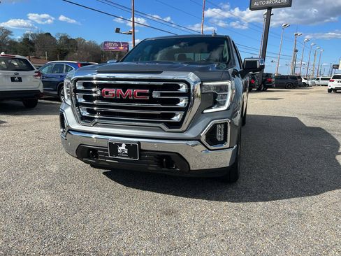 Used 2021 GMC Sierra 1500 SLT image 8
