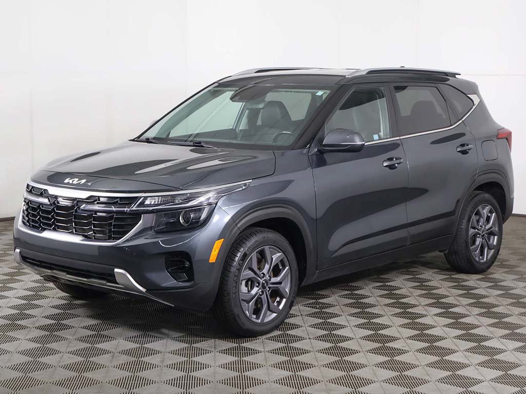 Used 2024 Kia Seltos S AWD/4WD image 8