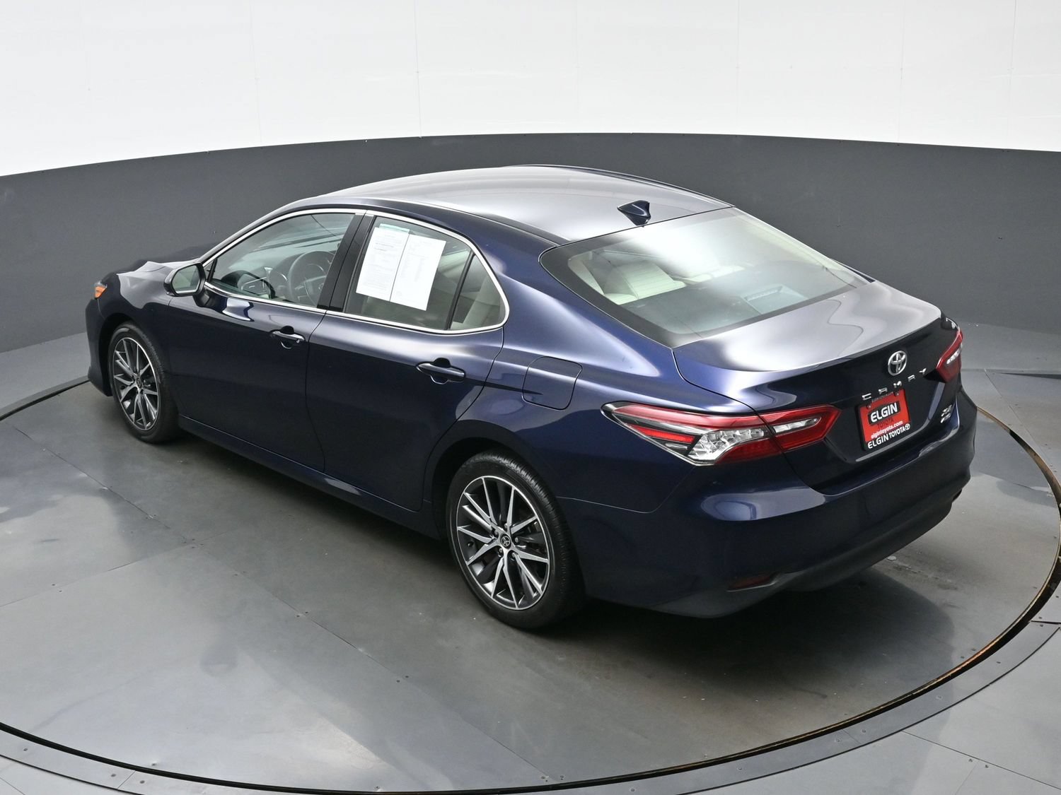 Used 2021 Toyota Camry XLE AWD/4WD image 40