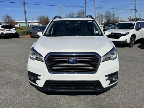 Used 2019 Subaru Ascent Limited w/ Popular Package #3 image 2