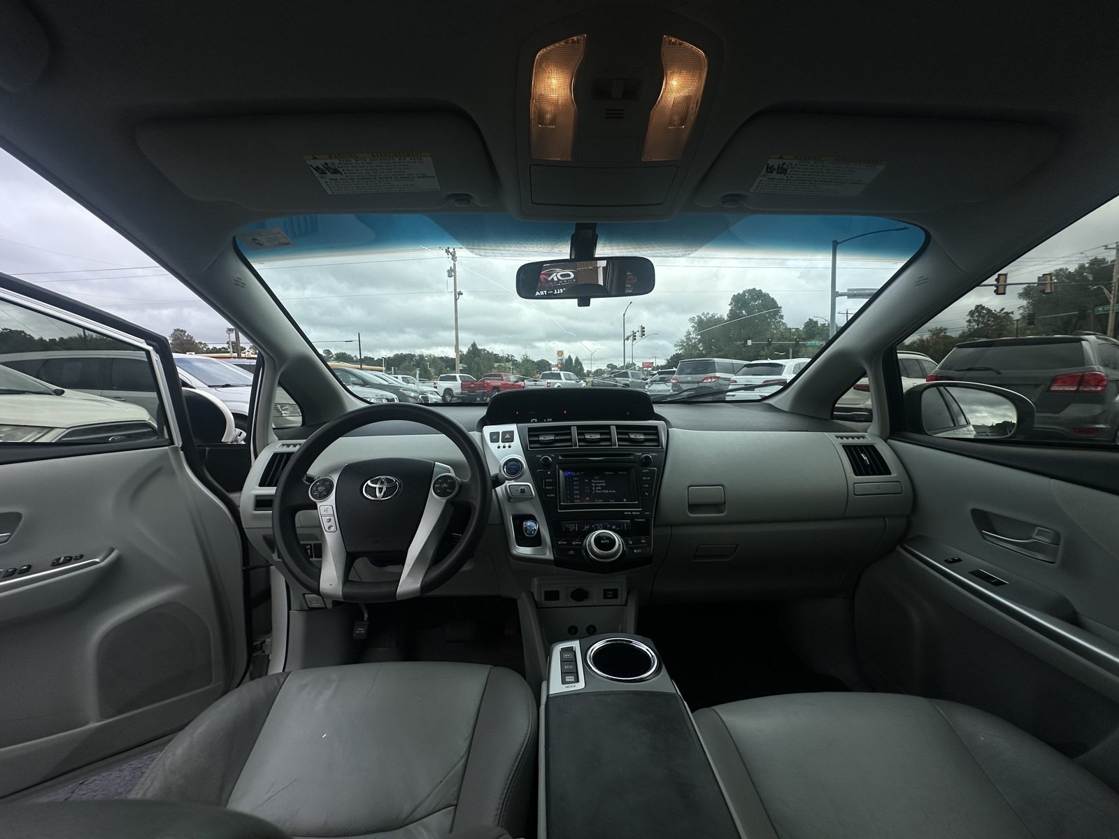Used 2013 Toyota Prius V Three FWD image 3