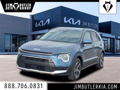 New 2025 Kia Niro EX