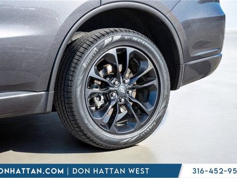 Used 2021 Dodge Durango GT image 39