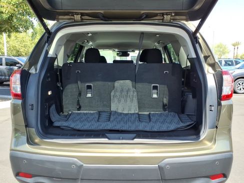 Certified 2025 Subaru Ascent Premium AWD/4WD image 16