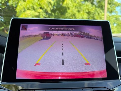 Used 2022 Jeep Compass Limited w/ (RED) Package AWD/4WD image 16