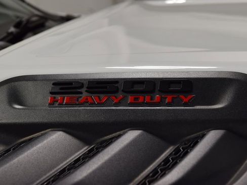 Used 2024 RAM 2500 Laramie w/ Night Edition image 13