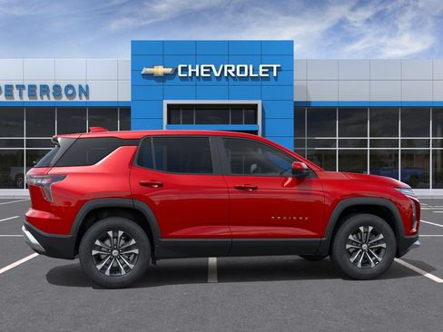 New 2027 Chevrolet Equinox LT w/ Safety and Technology Package AWD/4WD image 4