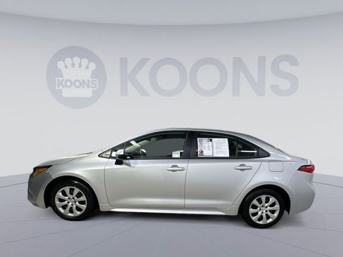 Used 2023 Toyota Corolla LE image 8