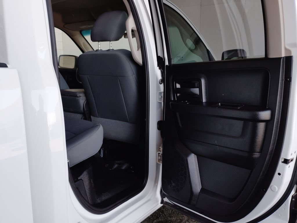Used 2018 RAM 1500 Tradesman w/ Popular Equipment Group RWD image 16