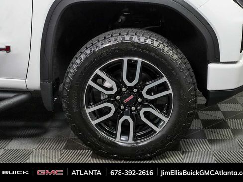 New 2026 GMC Sierra 1500 AT4 w/ Technology Package AWD/4WD image 38