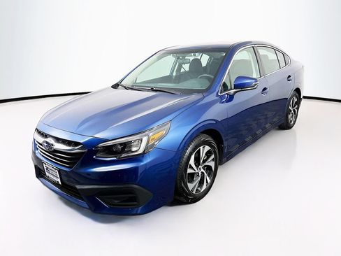 Used 2022 Subaru Legacy Premium AWD/4WD image 3