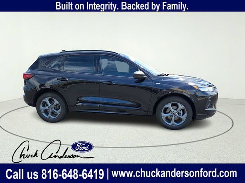Used 2023 Ford Escape ST-Line AWD/4WD image 10