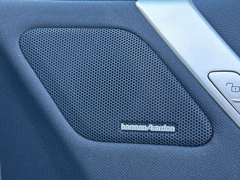 Used 2026 BMW iX xDrive45 w/ Premium Package image 23