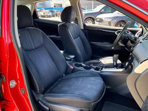 Used 2017 Nissan Sentra SV image 9