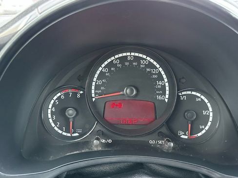 Used 2013 Volkswagen Beetle 2.5 FWD image 13