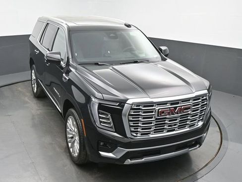 New 2026 GMC Yukon Denali w/ Sun & Power Step Package image 47