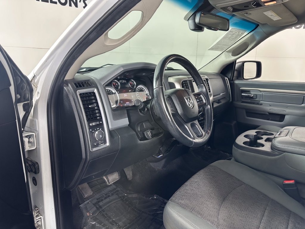 Used 2016 RAM 1500 Big Horn AWD/4WD image 14