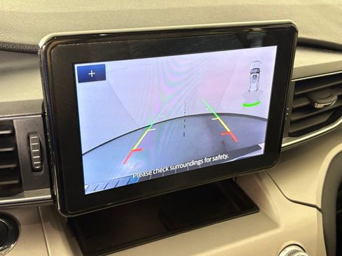 Used 2023 Ford Explorer XLT w/ Equipment Group 202A image 28