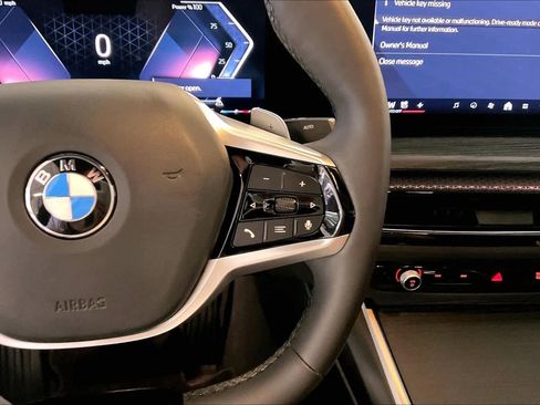 Certified 2025 BMW 330i Sedan w/ Convenience Package RWD image 23