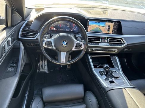 Used 2023 BMW X6 xDrive40i w/ M Sport Package image 11