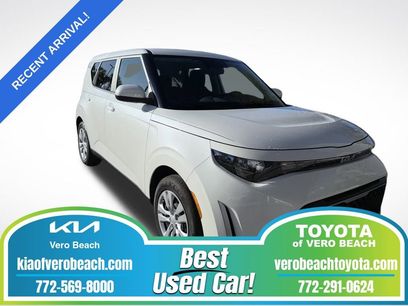 Certified 2025 Kia Soul LX