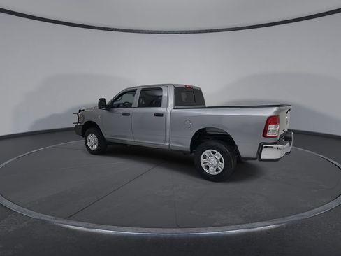 Used 2024 RAM 2500 Tradesman w/ Chrome Appearance Group AWD/4WD image 12