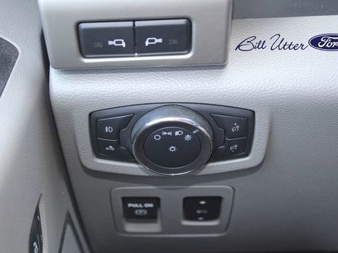 Used 2019 Ford F150 Lariat RWD image 22