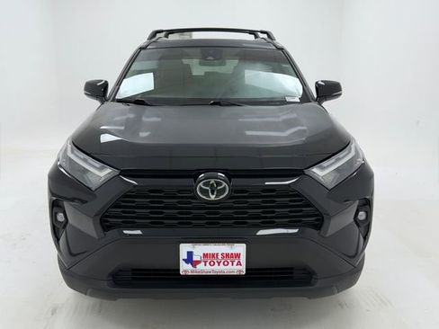 Used 2025 Toyota RAV4 XLE Premium AWD/4WD image 3