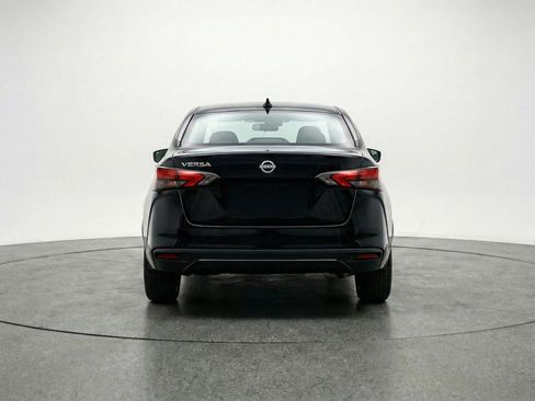 Used 2025 Nissan Versa SV FWD image 7