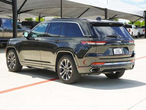 Used 2024 Jeep Grand Cherokee Overland w/ Luxury Tech Group IV AWD/4WD image 3