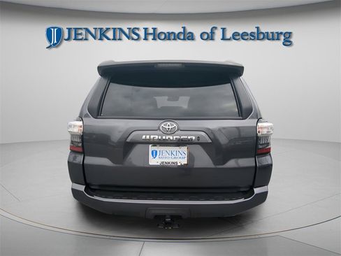 Used 2022 Toyota 4Runner SR5 Premium w/ Moonroof Package image 7