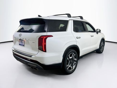 Used 2023 Hyundai Palisade Limited AWD/4WD image 5