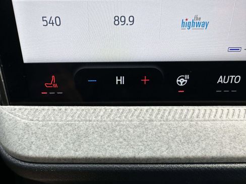 Used 2025 Ford Maverick XLT w/ XLT Luxury Package image 24