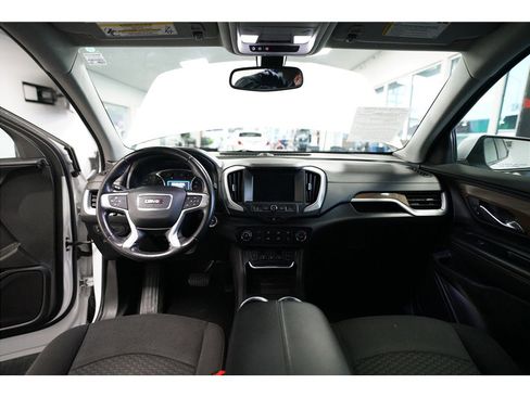 Used 2019 GMC Terrain SLE image 12