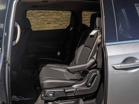 New 2026 Honda Odyssey Elite image 10