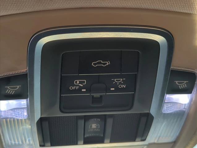 Used 2019 RAM 1500 Laramie RWD image 23