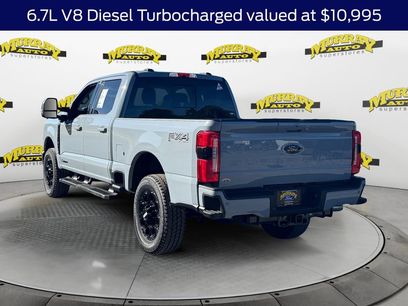 New 2026 Ford F350 Lariat w/ Black Appearance Package