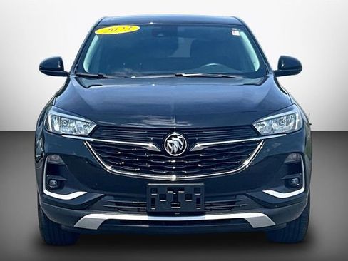 Used 2023 Buick Encore GX Preferred w/ Cold Weather Comfort Package AWD/4WD image 3