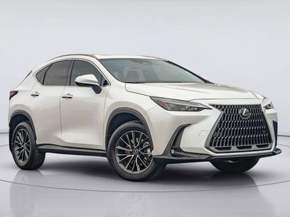 Used 2025 Lexus NX 250 FWD w/ Accessory Package (2T)