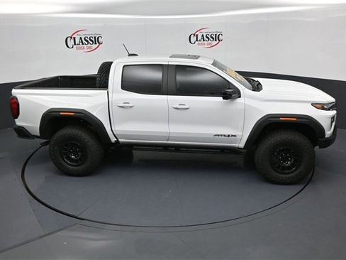 New 2024 GMC Canyon AT4X w/ AT4X AEV Edition image 14