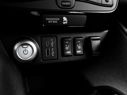 Used 2023 Nissan Leaf SV Plus image 15